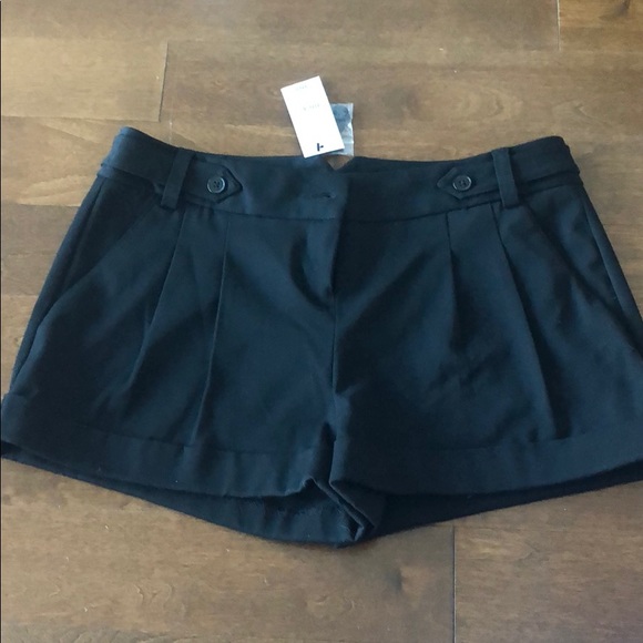 Express Shorts (new with tags) - Picture 1 of 4